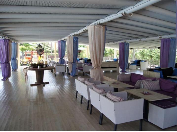 Le Chalet 잰티 외부 사진